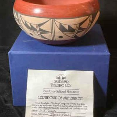 Kenneth james sando jemez handpainted pottery