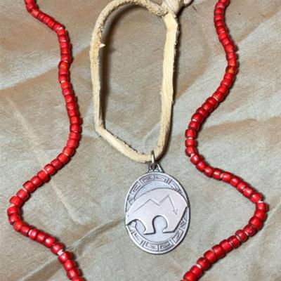 Glass trade beads siskiyou pendant necklace