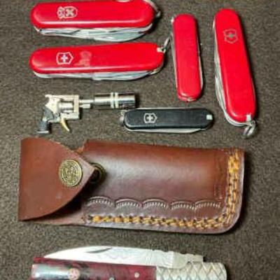 Swiss army knives other pocket knives