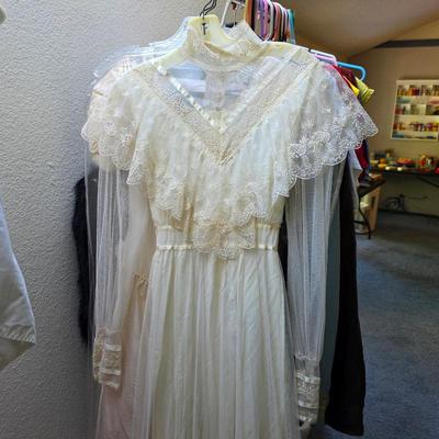 Sale Photo Thumbnail #46