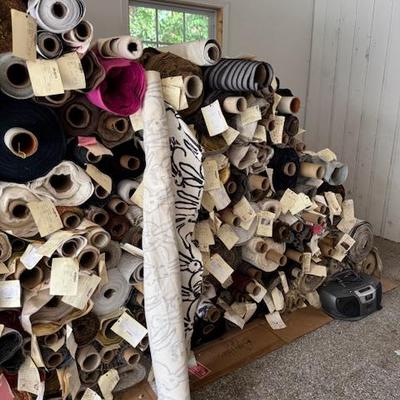 Sale Photo Thumbnail #24: Blanket