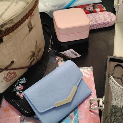 Sale Photo Thumbnail #79