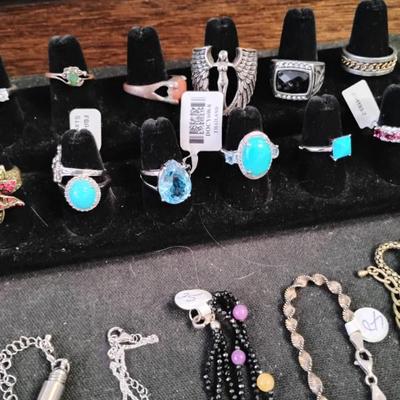 Sale Photo Thumbnail #100
