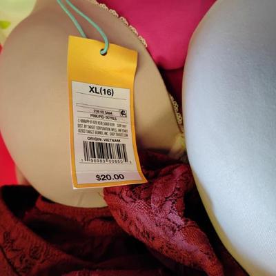 Sale Photo Thumbnail #173