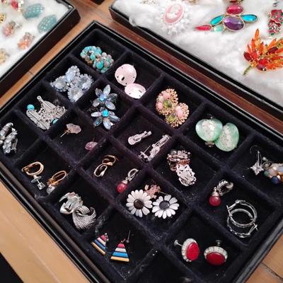 Sale Photo Thumbnail #92