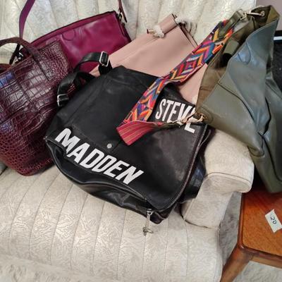 Sale Photo Thumbnail #85