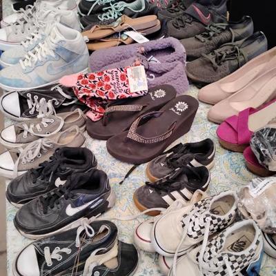 Sale Photo Thumbnail #125