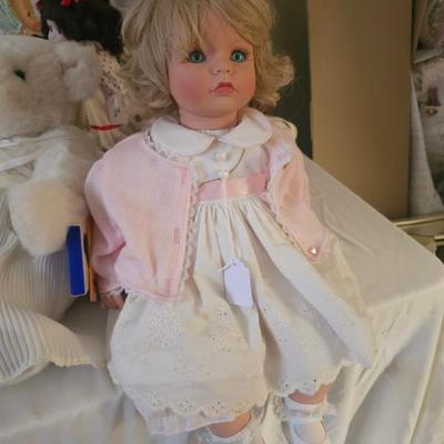 Sale Photo Thumbnail #336