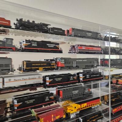 Sale Photo Thumbnail #2