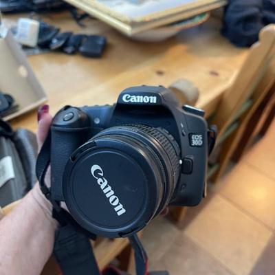Sale Photo Thumbnail #50: Cameras 