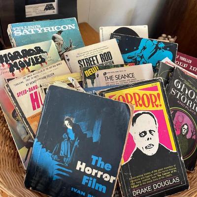 Horror soft back vintage 