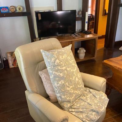 Sale Photo Thumbnail #14