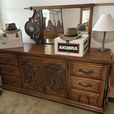 Sale Photo Thumbnail #205