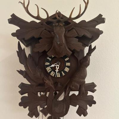 Sale Photo Thumbnail #39: Cuckoo clock
