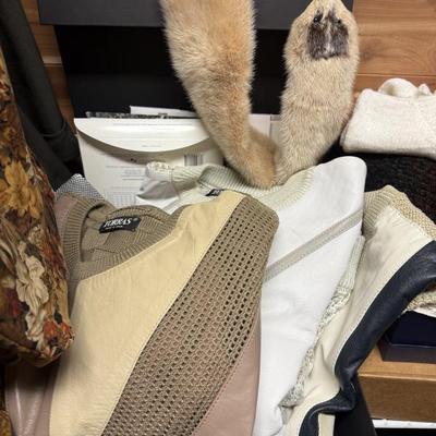 Sale Photo Thumbnail #37