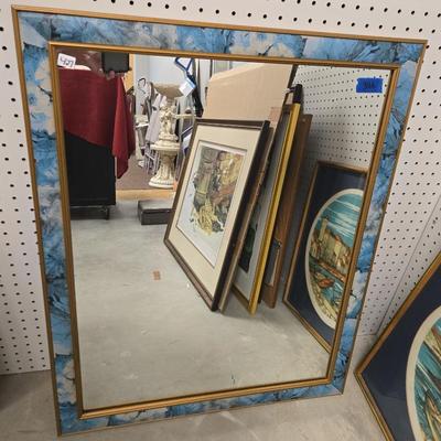 Sale Photo Thumbnail #275