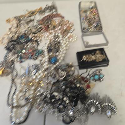 Sale Photo Thumbnail #472
