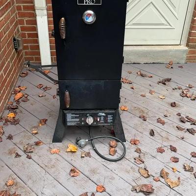 Masterbuilt Pro Gas Smoker and Cover