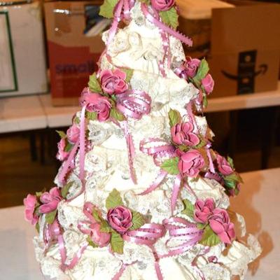 Sale Photo Thumbnail #216: Ceramic Christmas Tree