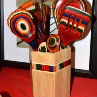 Sale Photo Thumbnail #312: Kitchen Items 