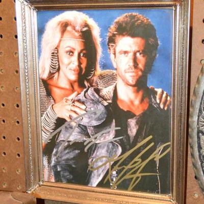 Sale Photo Thumbnail #233: Autographed Picture 