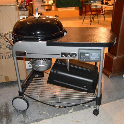 Sale Photo Thumbnail #327: Weber Grill 