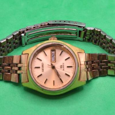 Seiko Watch 
