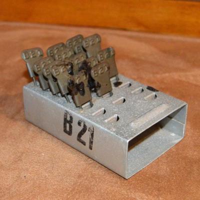 Sale Photo Thumbnail #331: Laundry Tags