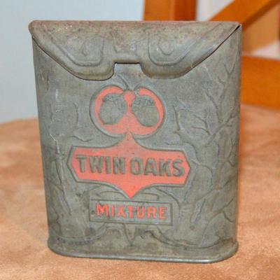 Sale Photo Thumbnail #332: Twin Oaks Tobacco Tin 