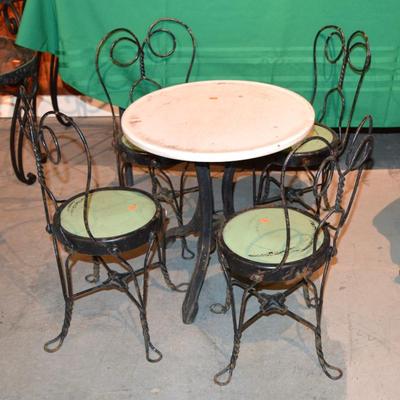 Sale Photo Thumbnail #294: Childs Set 