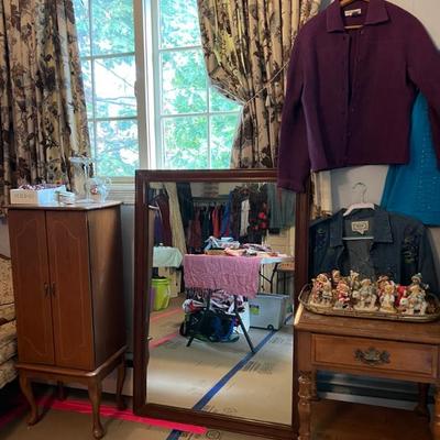 Sale Photo Thumbnail #47