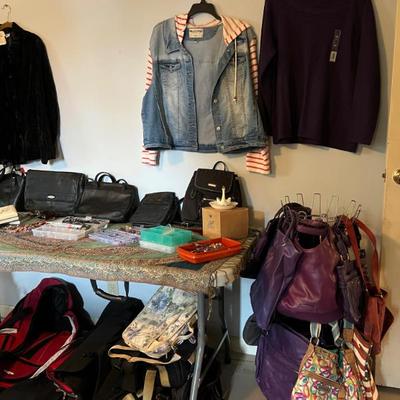 Sale Photo Thumbnail #45