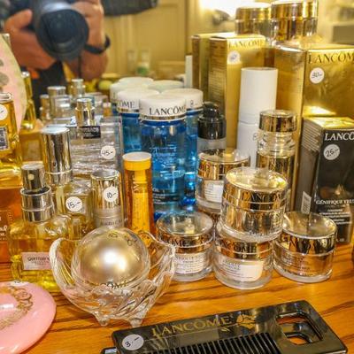 Sale Photo Thumbnail #95
