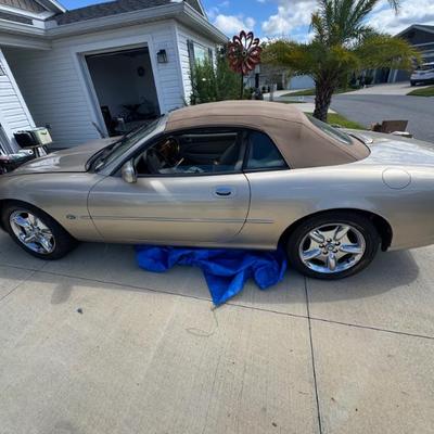 1999 jaguar
Not running needs a fuel pump
2500 FIRM