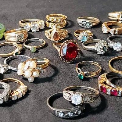 Sale Photo Thumbnail #32