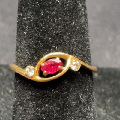 Yellow Gold 18k Ring with Oval Ruby Like Stone & Diamond Like Accents | Total Weight 1.56g
