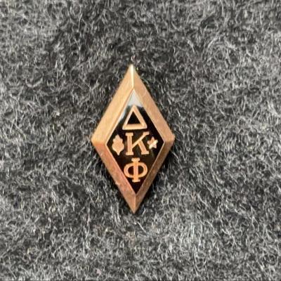 Yellow Gold 10K  Delta Kappa Phi Fraternity Pin | Greek Letter Enamel | Total Weight 2.59g 
