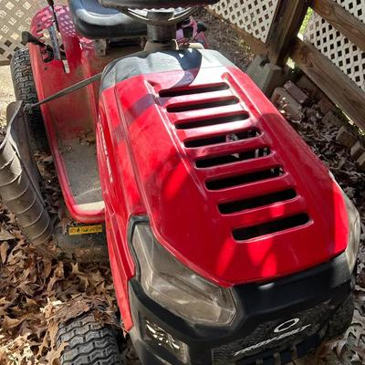 Troy-Bilt Pony 42 Riding Lawn Mower 