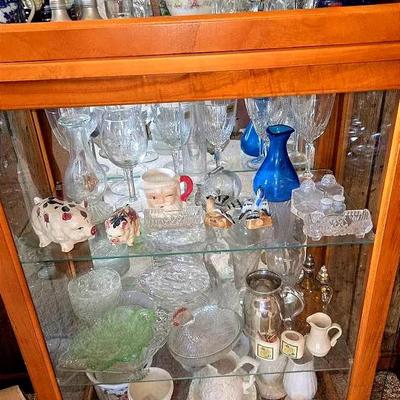 Vintage Collection; Hen On Nest, Mr Peanut, Figurines 