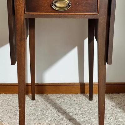 Pair Of Drop Leaf Tapered Leg End Tables
