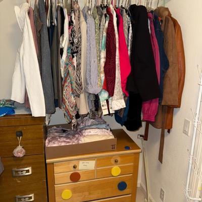 Sale Photo Thumbnail #104