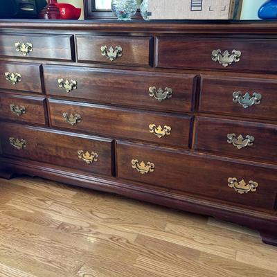 Sale Photo Thumbnail #139
