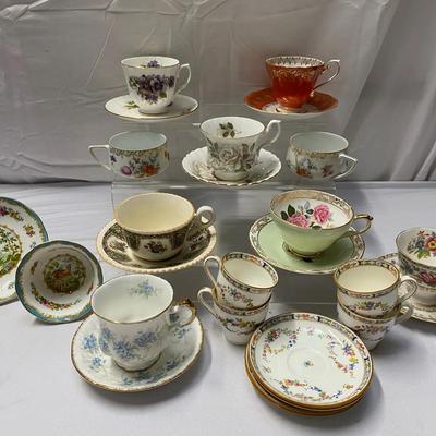 Vintage Teacups and Saucers