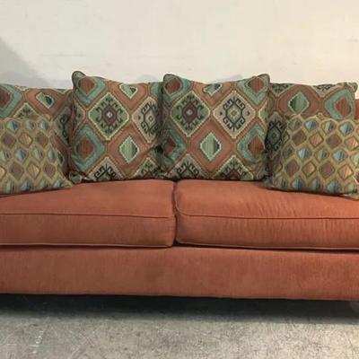 Benchcraft Sofa