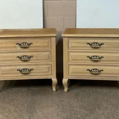 Thomasville Natural Tone Nightstands 