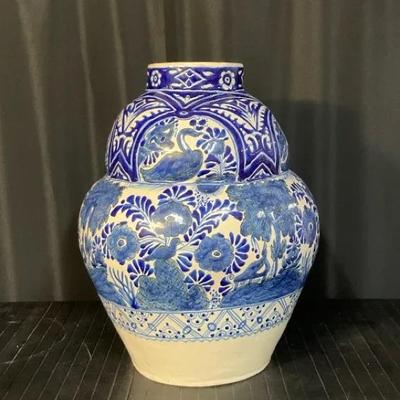 Vintage Mexican Talavera Blue/White Jar