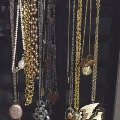 Sale Photo Thumbnail #214