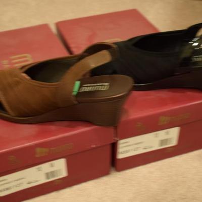 Sale Photo Thumbnail #142