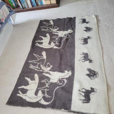 Sale Photo Thumbnail #43: Icelandic wool blanket
