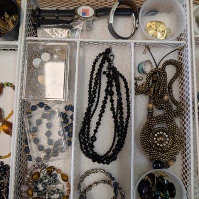 Sale Photo Thumbnail #286